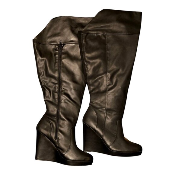 Torrid Womens Black Faux Leather Wedge Over the Knee Boots Sz 10.5 Wide Platform - Picture 2 of 9